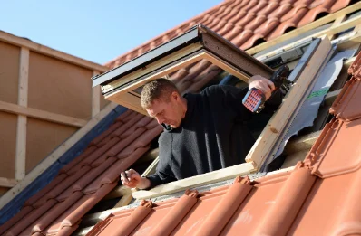 Pose de fenêtres de toit Velux à Sarrecave